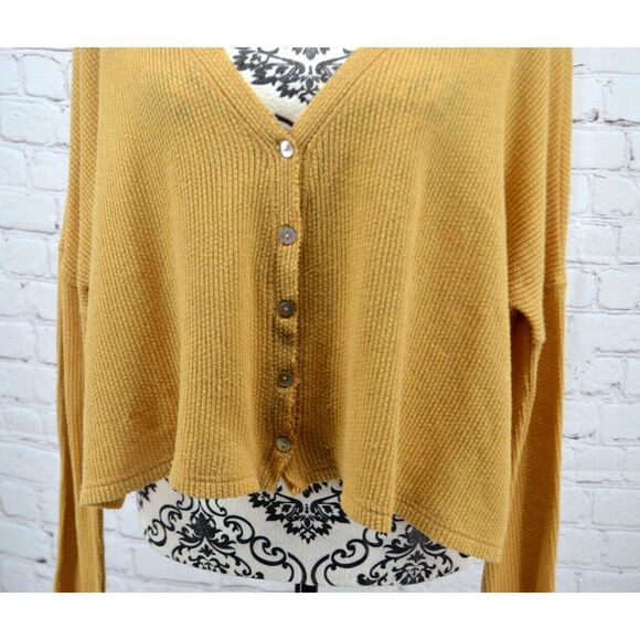 URBAN OUTFITTERS Mustard Yellow Courtney Crop Waffle Knit Thermal Cardigan SMALL - Picture 4 of 6